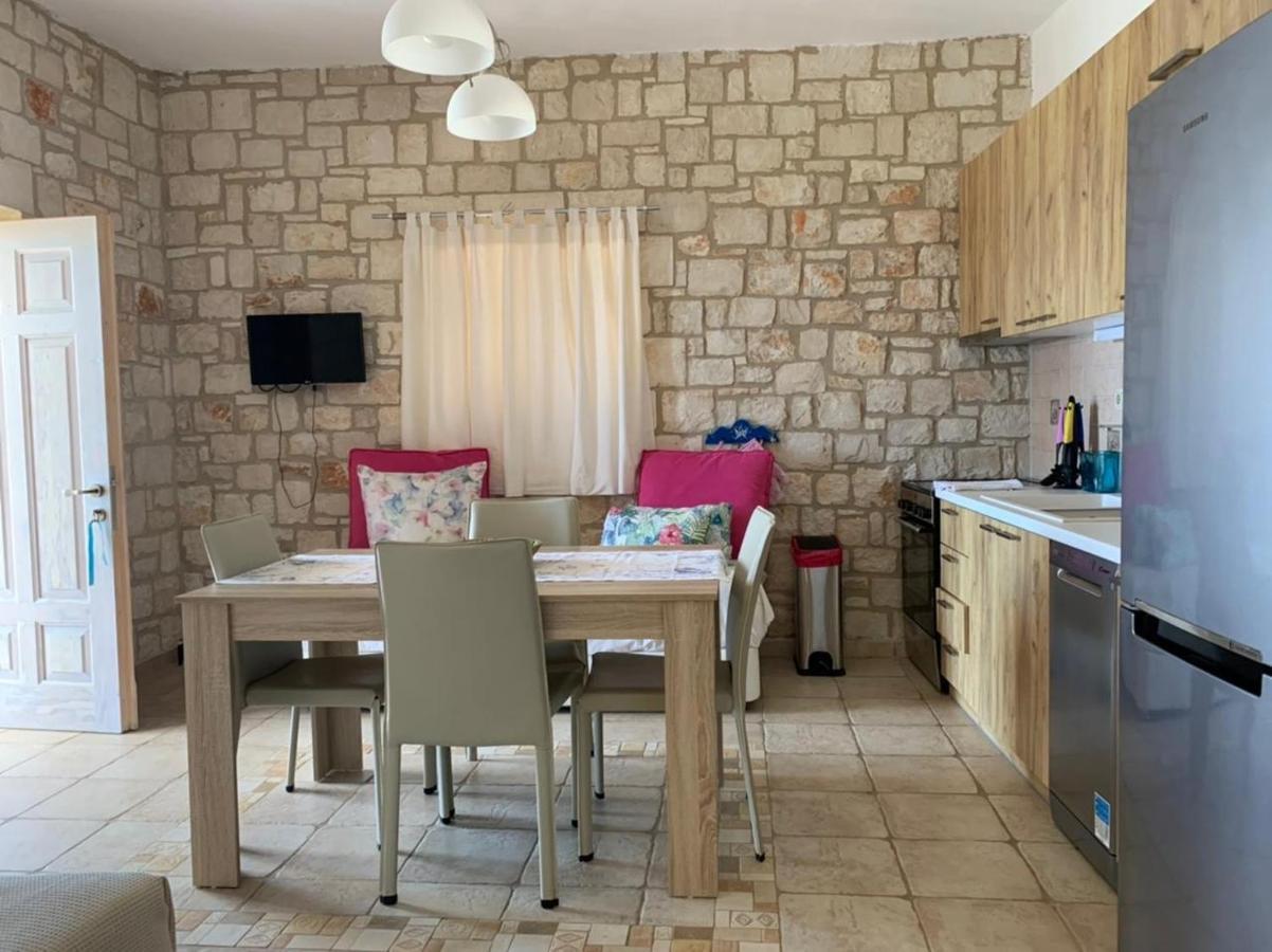Vasilikí Deep Blue Villas מראה חיצוני תמונה